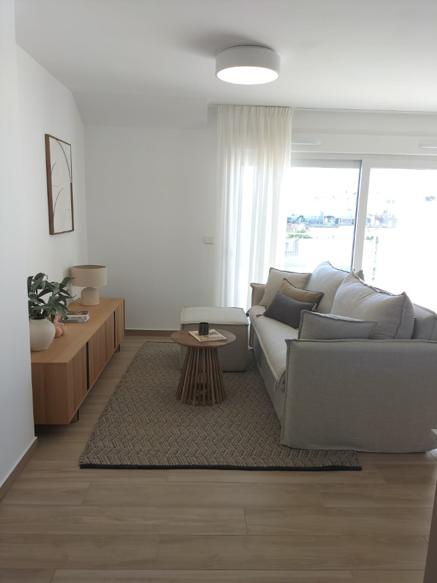 Townhouse te koop in Alicante 3