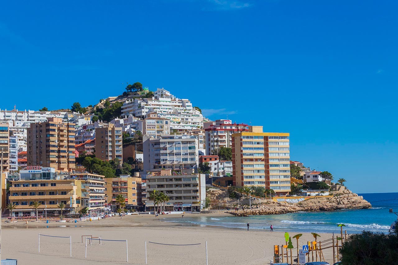 Maison de ville à vendre à Alicante 16