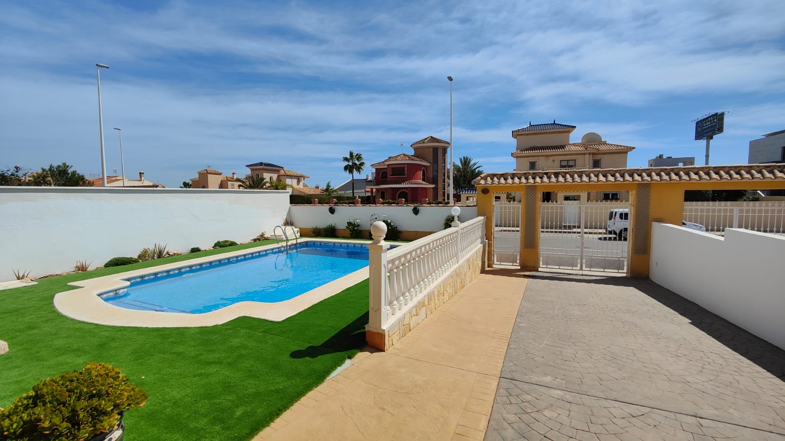 Villa till salu i Alicante 3