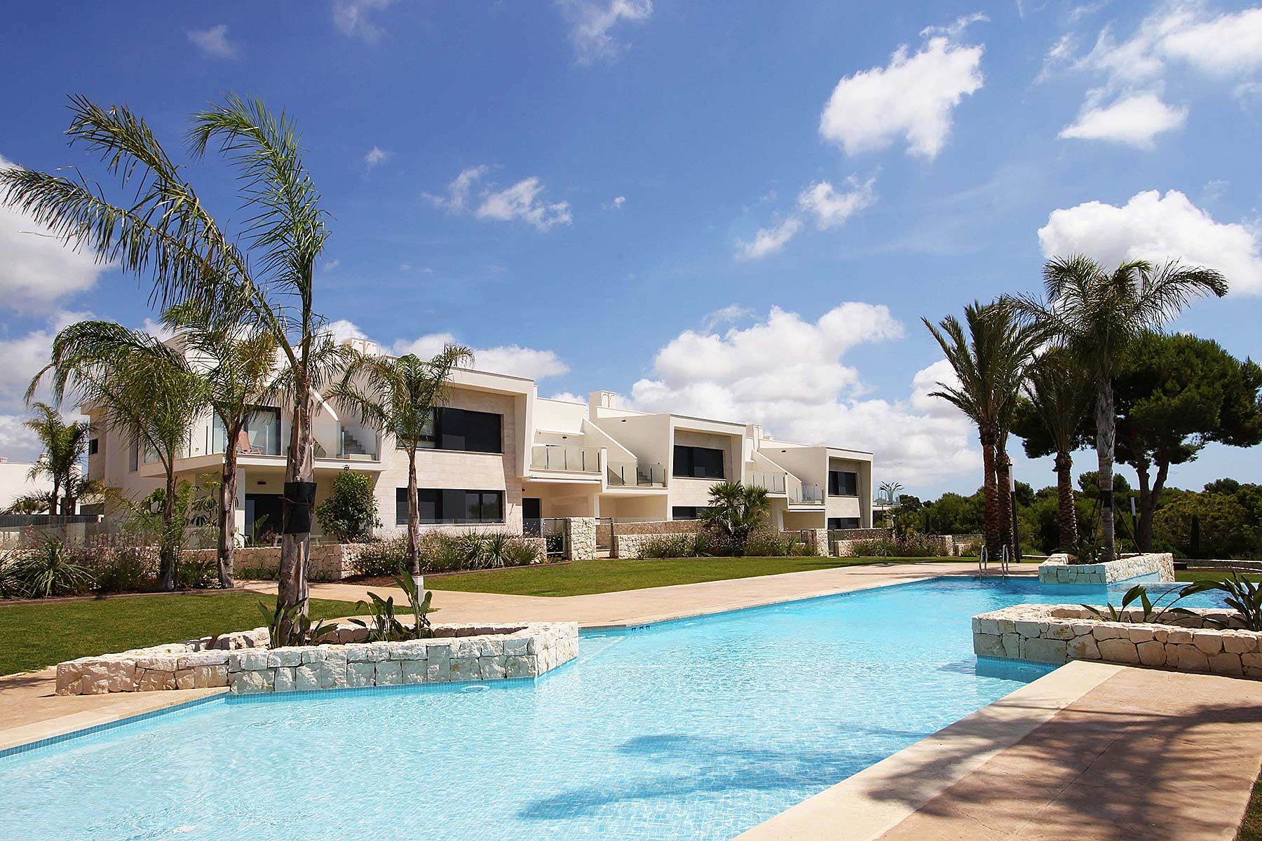 Townhouse te koop in Alicante 17