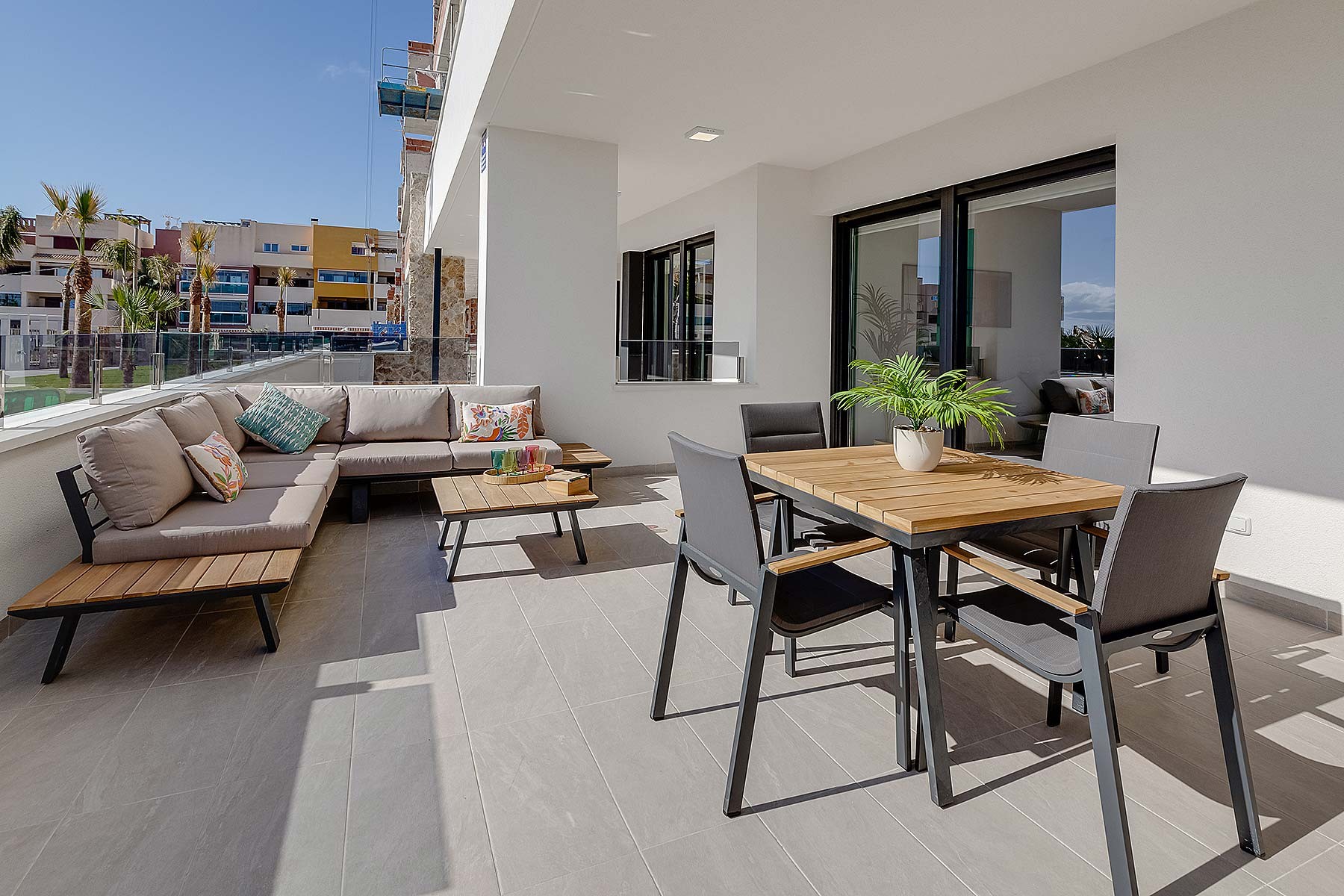 Penthouse te koop in Alicante 3