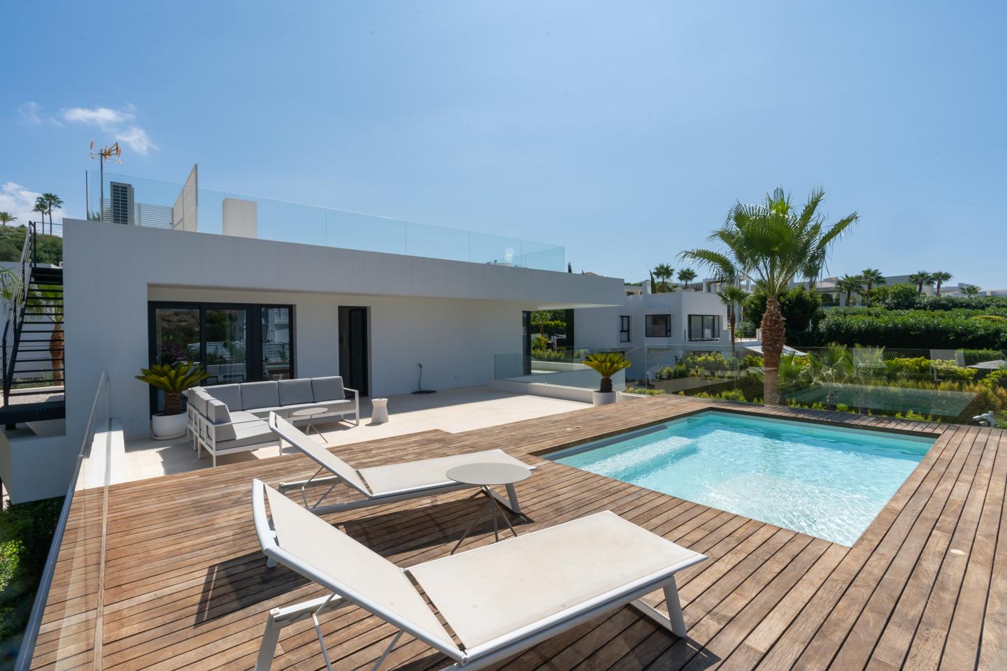 Villa for sale in Marbella - Nueva Andalucía 32