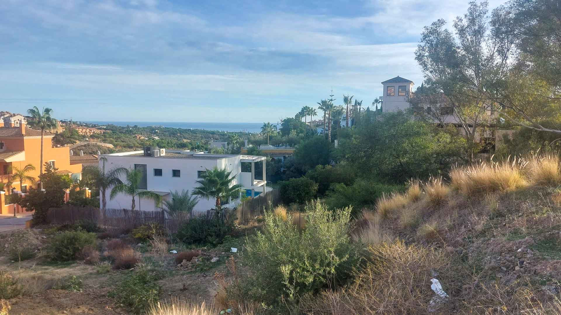 Plot for sale in Marbella - East 8
