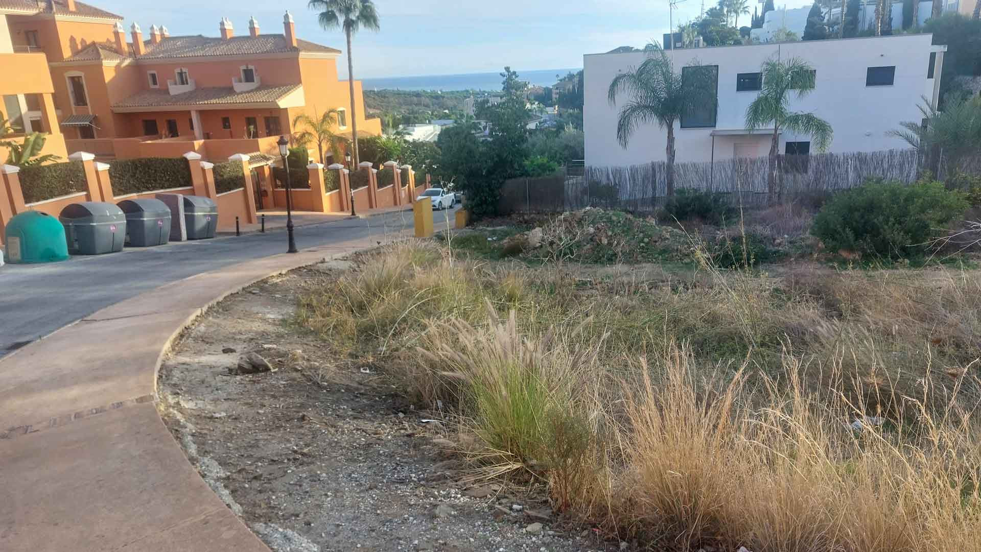Plot for sale in Marbella - East 9