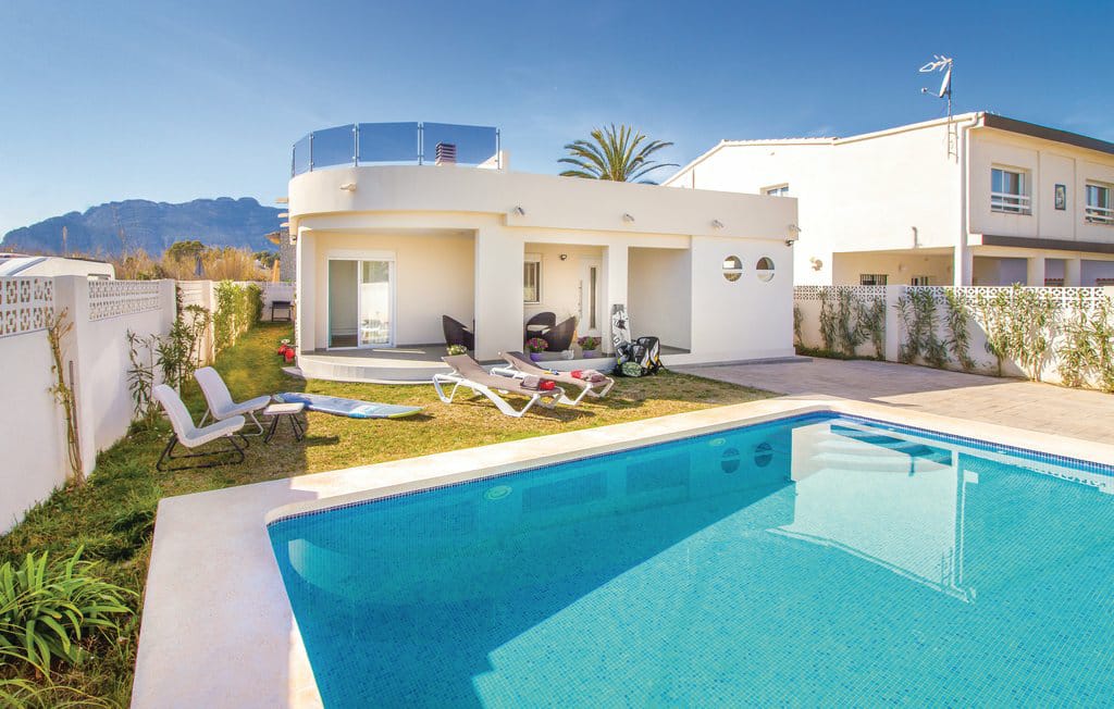 Villa à vendre à Alicante 2