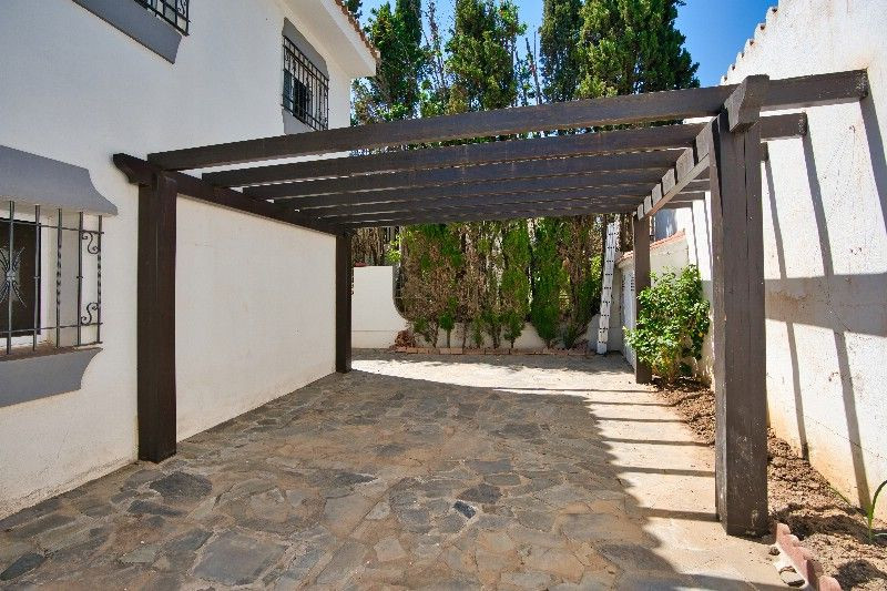 Villa te koop in Marbella - East 14