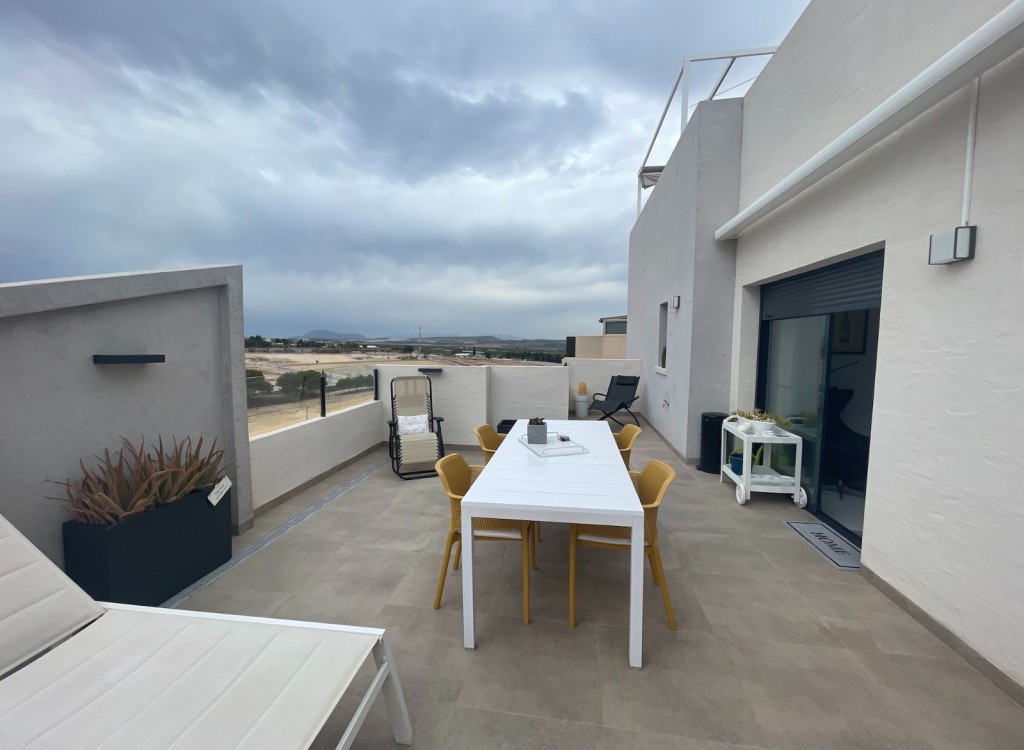 Penthouse na sprzedaż w Alicante 24