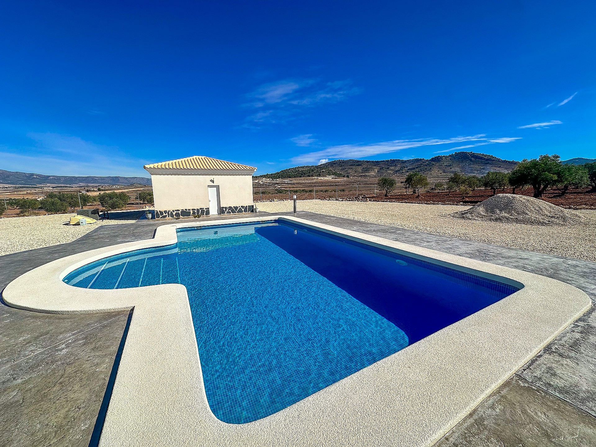 Villa for sale in Alicante 3