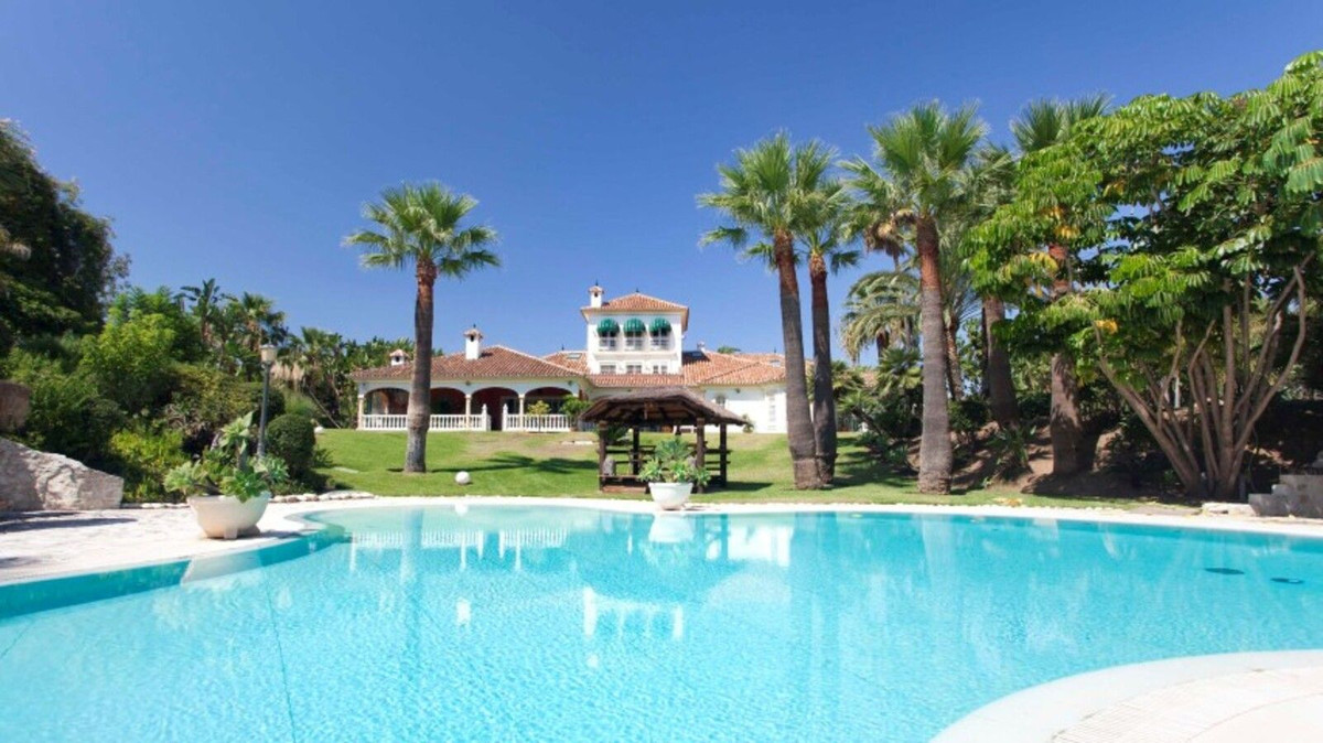 Villa till salu i Málaga 1