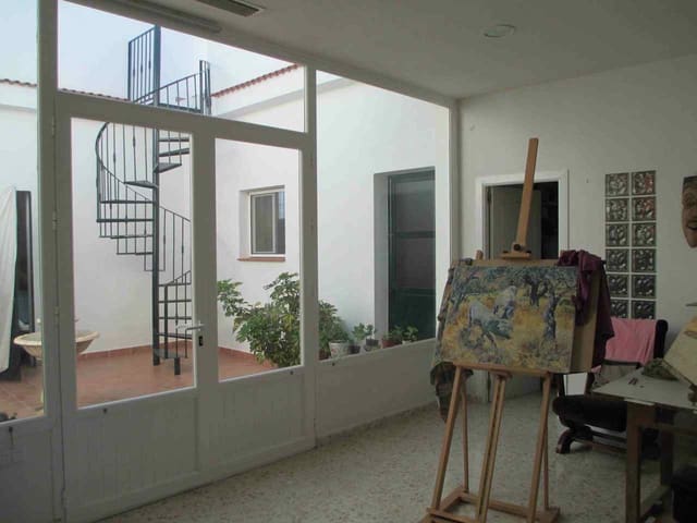 Villa for sale in Towns of the province of Seville 28
