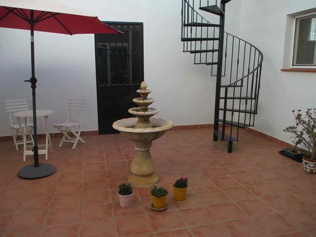 Haus zum Verkauf in Towns of the province of Seville 34