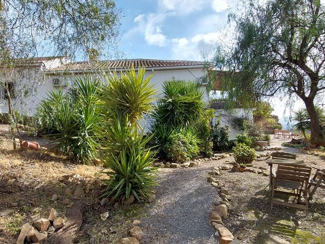 Countryhome for sale in Málaga 32