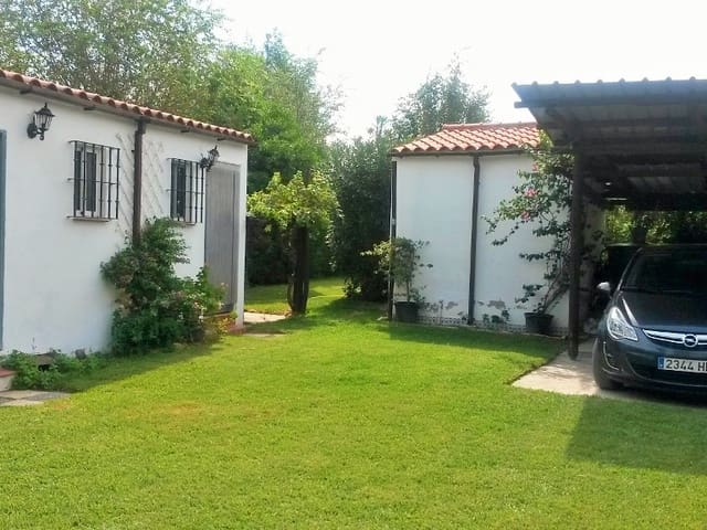 Villa for sale in Towns of the province of Seville 32