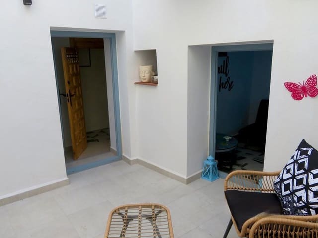 Townhouse for sale in Cómpeta 10