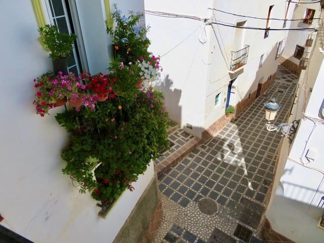 Townhouse for sale in Cómpeta 29