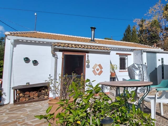 Countryhome for sale in Málaga 11