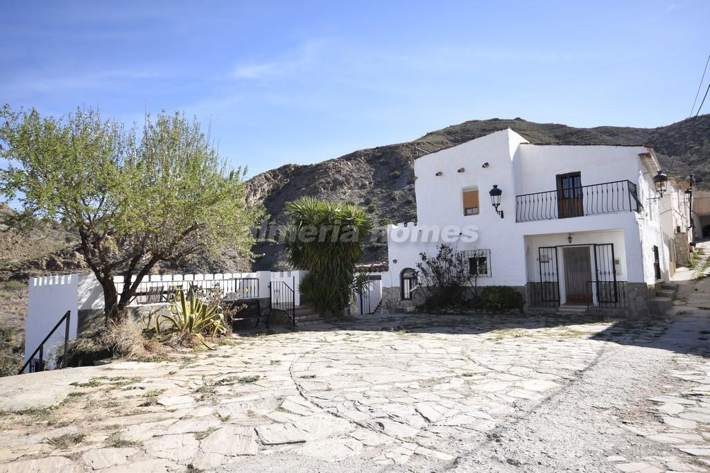 Countryhome te koop in Almería and surroundings 3