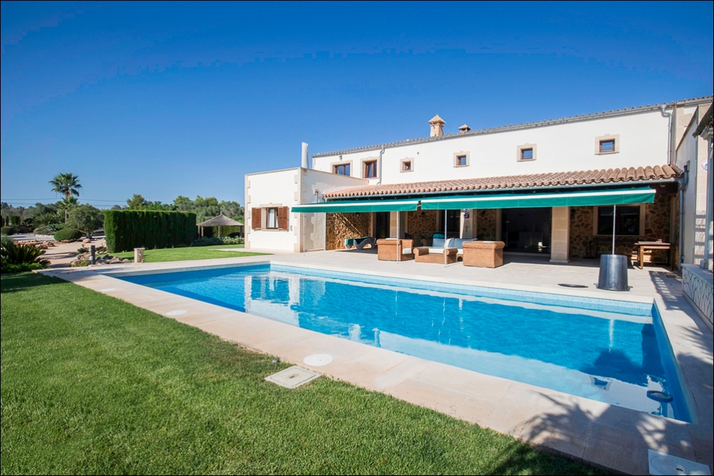 Haus zum Verkauf in Castelldefels and Baix Llobregat 1