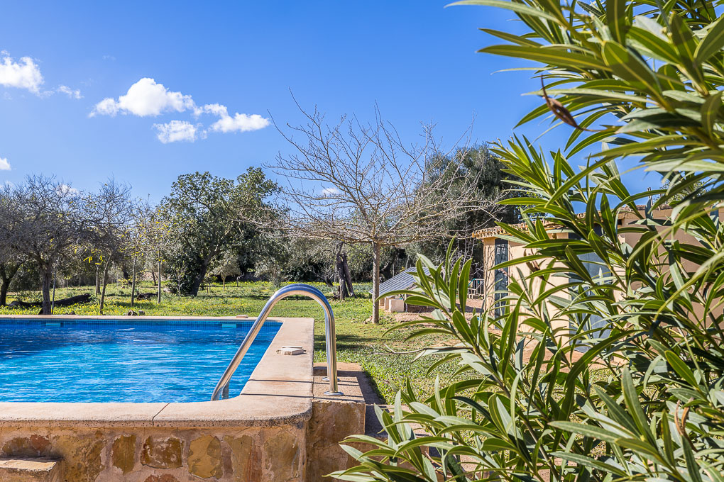 Countryhome for sale in Mallorca South 13