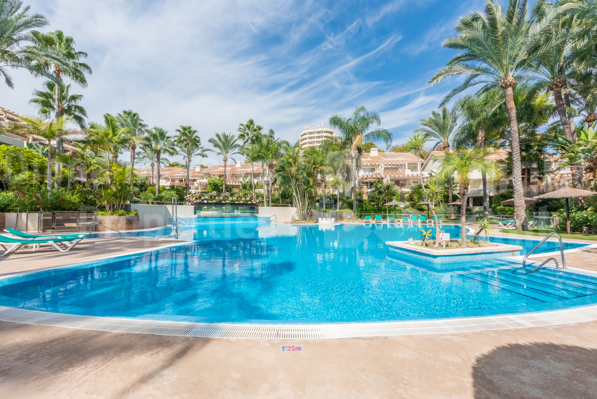 Apartment for sale in Marbella - East 1
