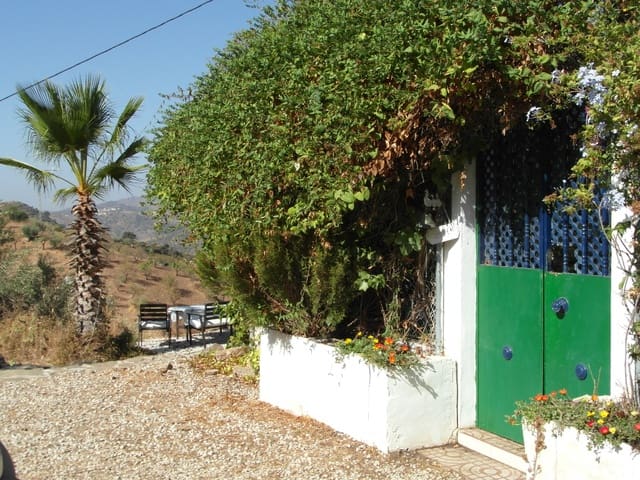 Landhaus zum Verkauf in Málaga 3