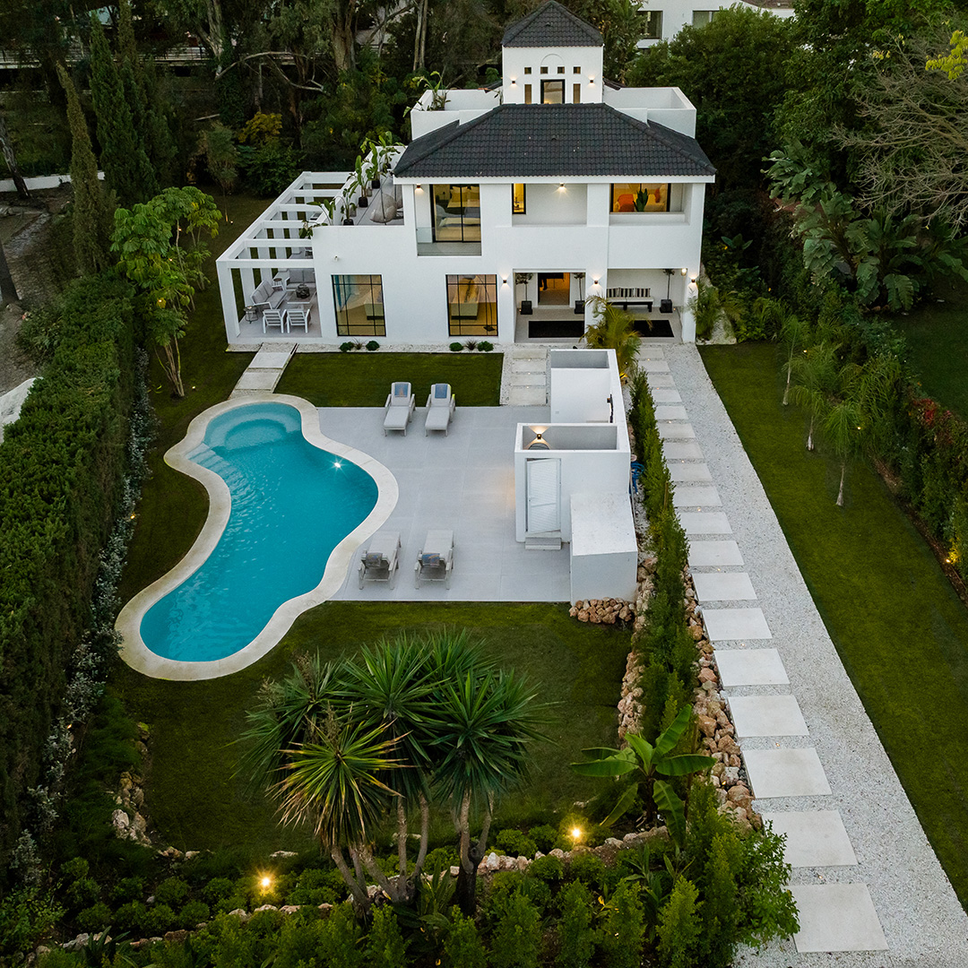 Villa for sale in Marbella - Nueva Andalucía 23