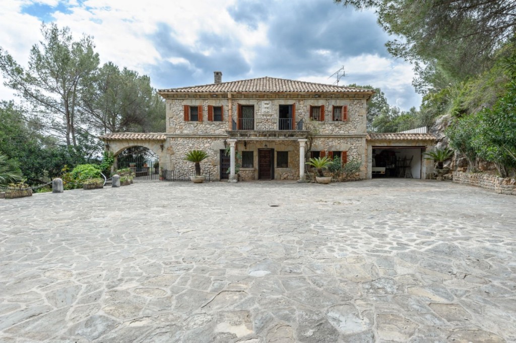 Countryhome for sale in Mallorca North 3