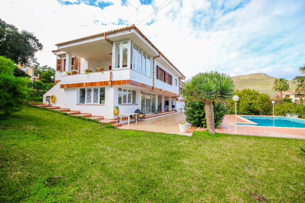 Villa for sale in Mallorca North 2