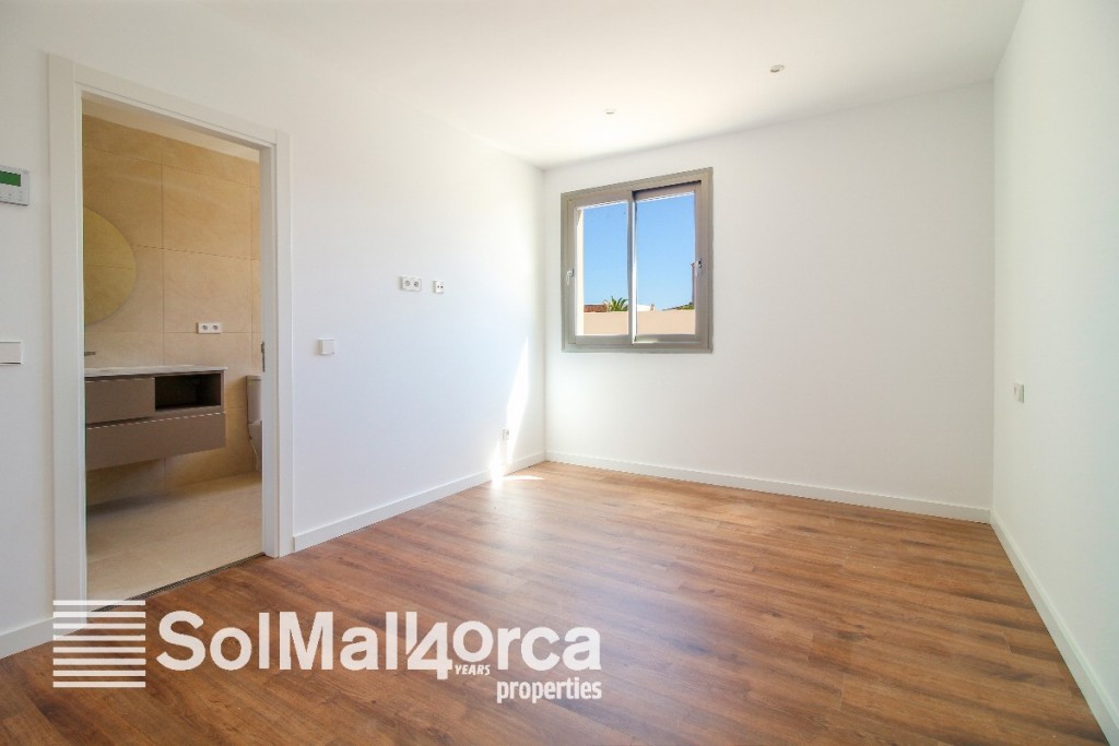 Villa for sale in Mallorca East 11
