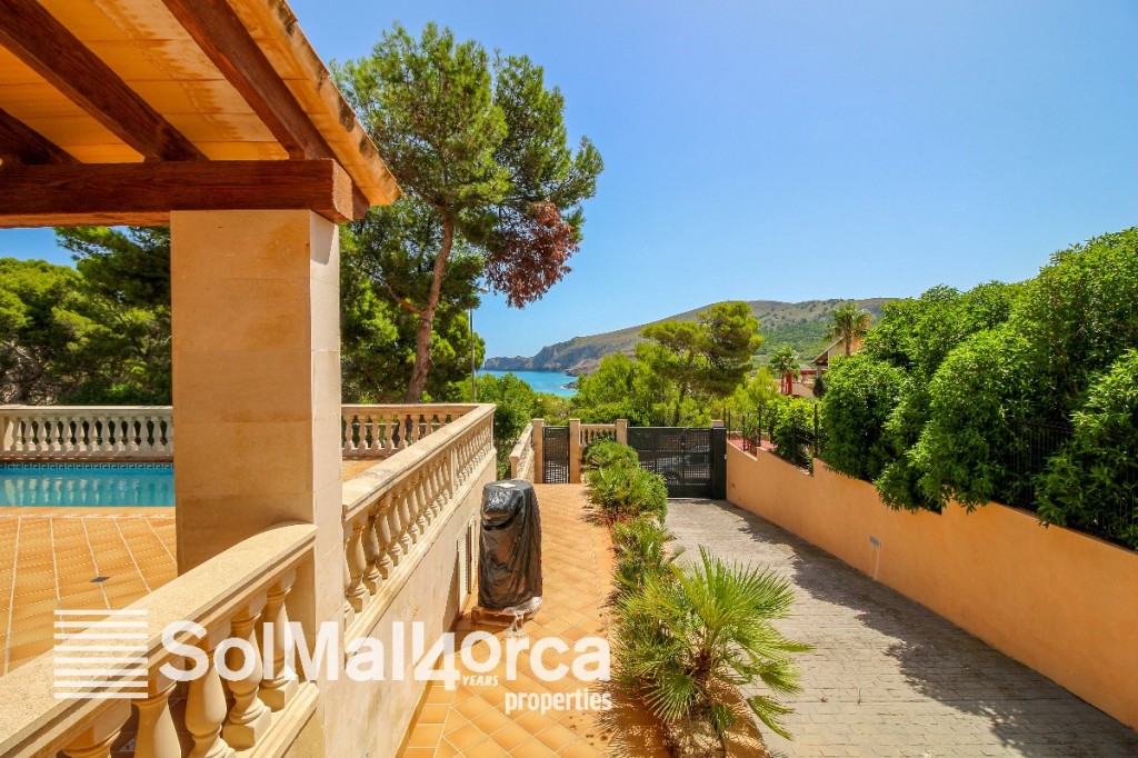 Villa for sale in Mallorca East 3