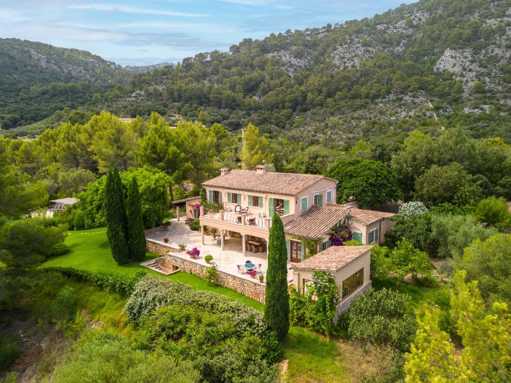 Countryhome for sale in Mallorca North 17