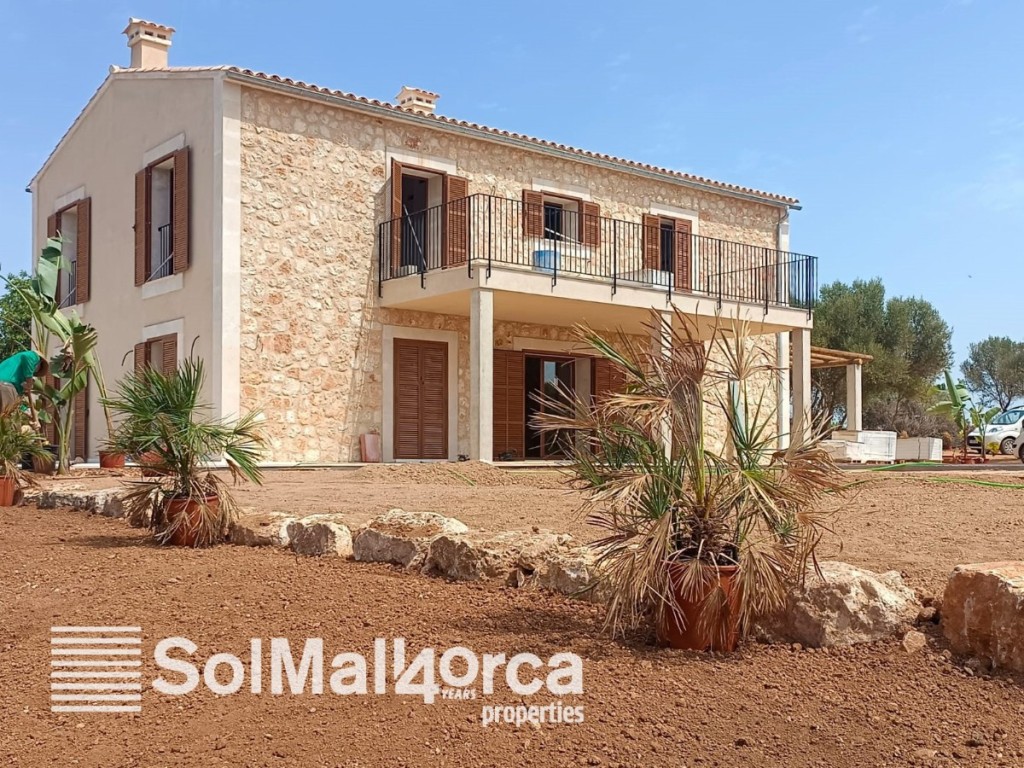 Landhaus zum Verkauf in Mallorca South 1