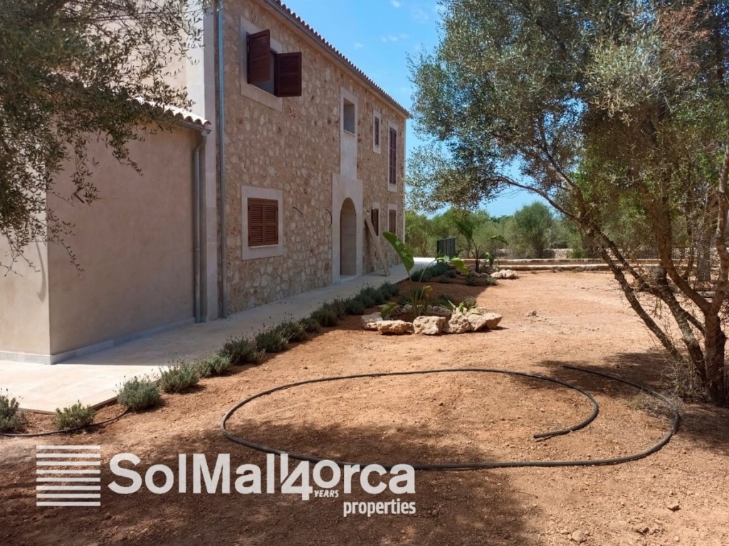 Landhaus zum Verkauf in Mallorca South 9