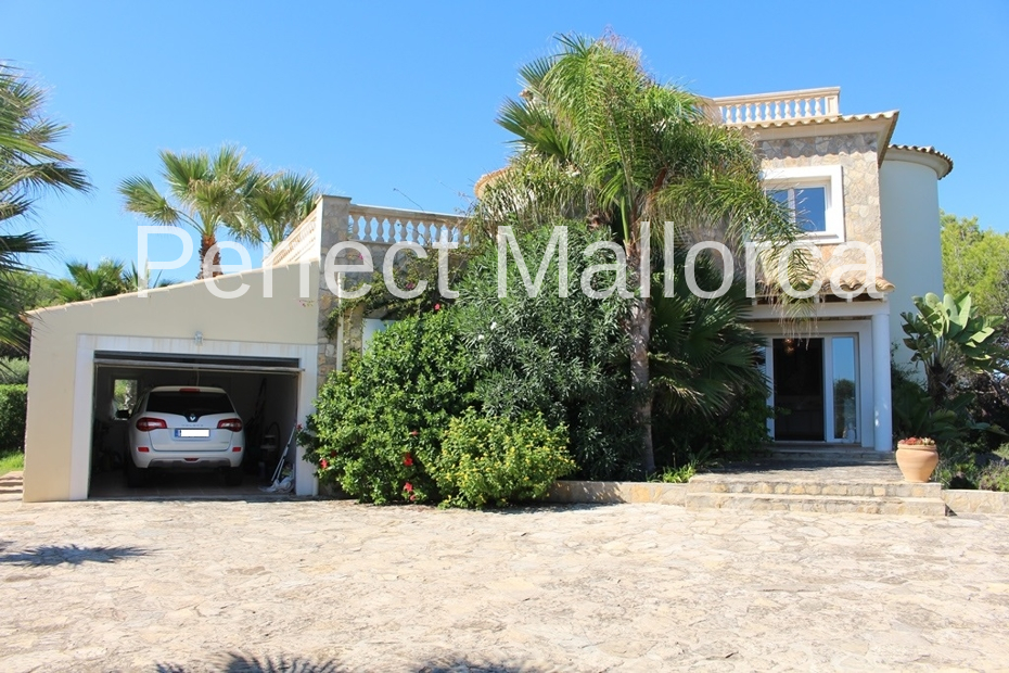 Villa for sale in Mallorca East 41