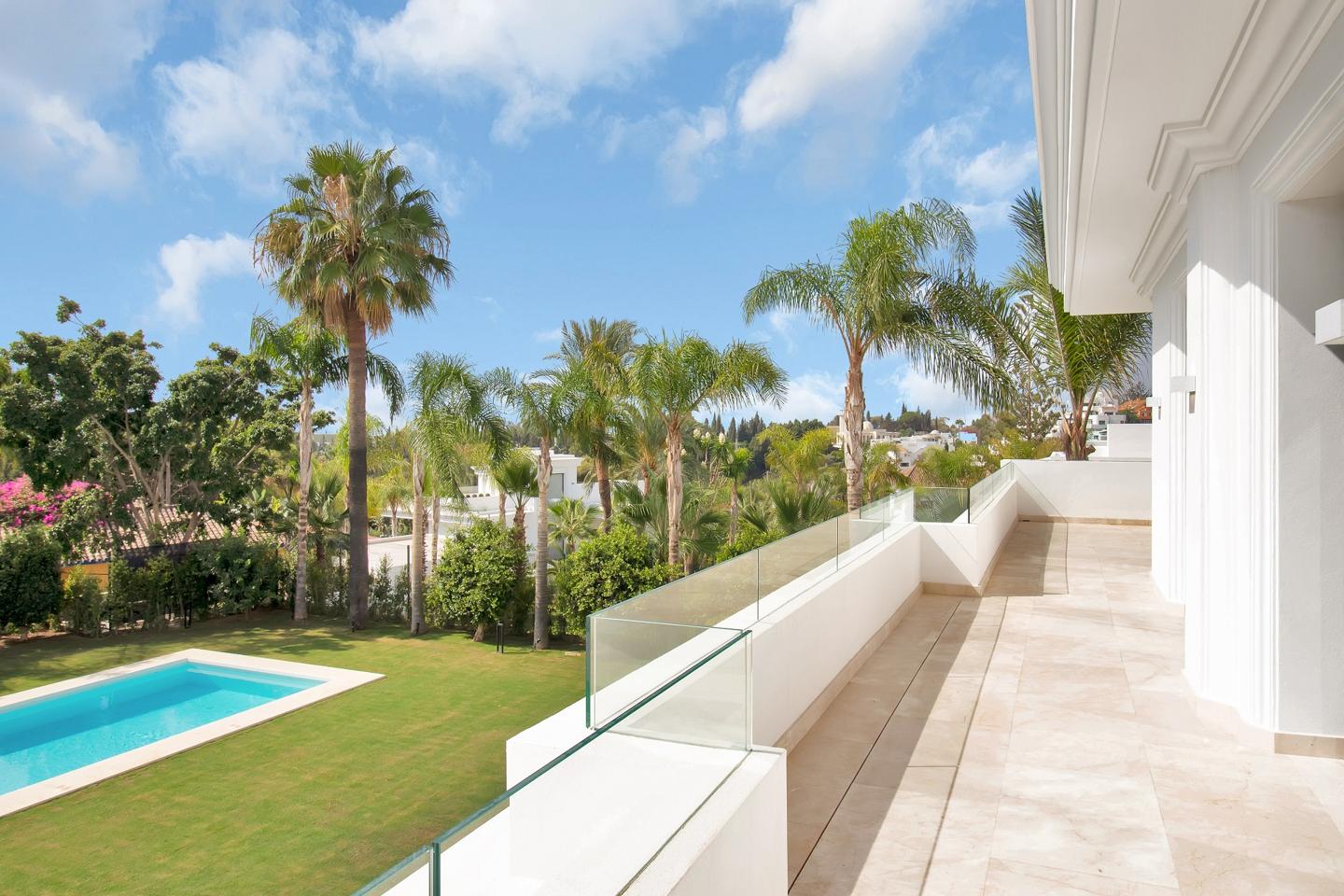 Villa for sale in Marbella - Golden Mile and Nagüeles 35