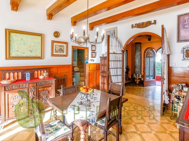 Villa for sale in Sitges and El Garraf 16