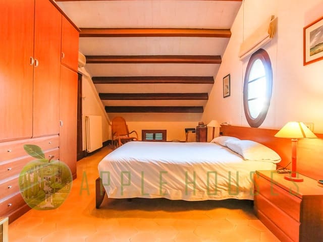 Villa for sale in Sitges and El Garraf 43