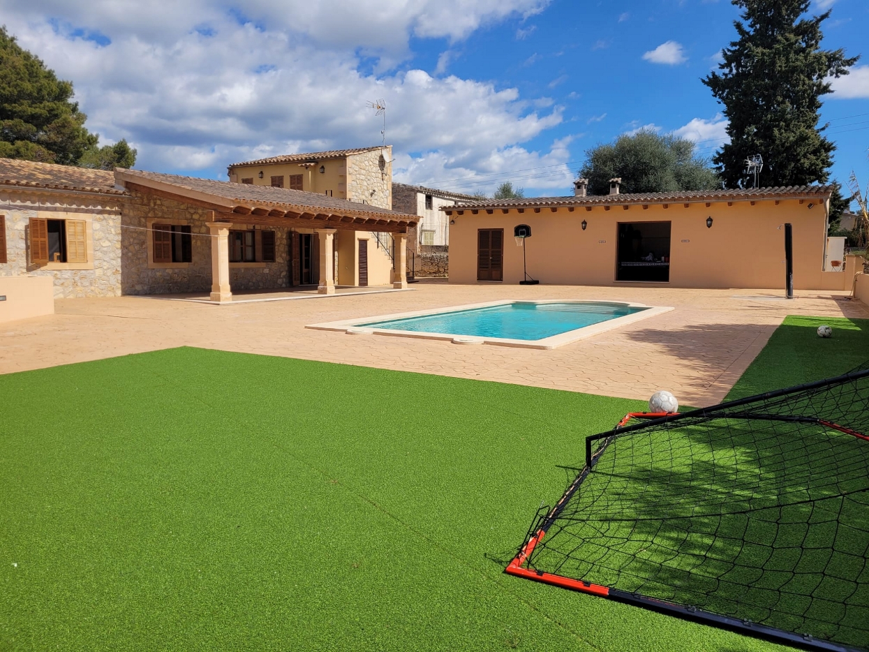 Countryhome te koop in Mallorca East 4