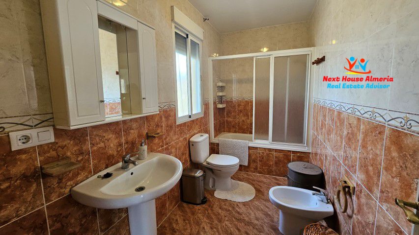 Apartment for sale in Almería and surroundings 38