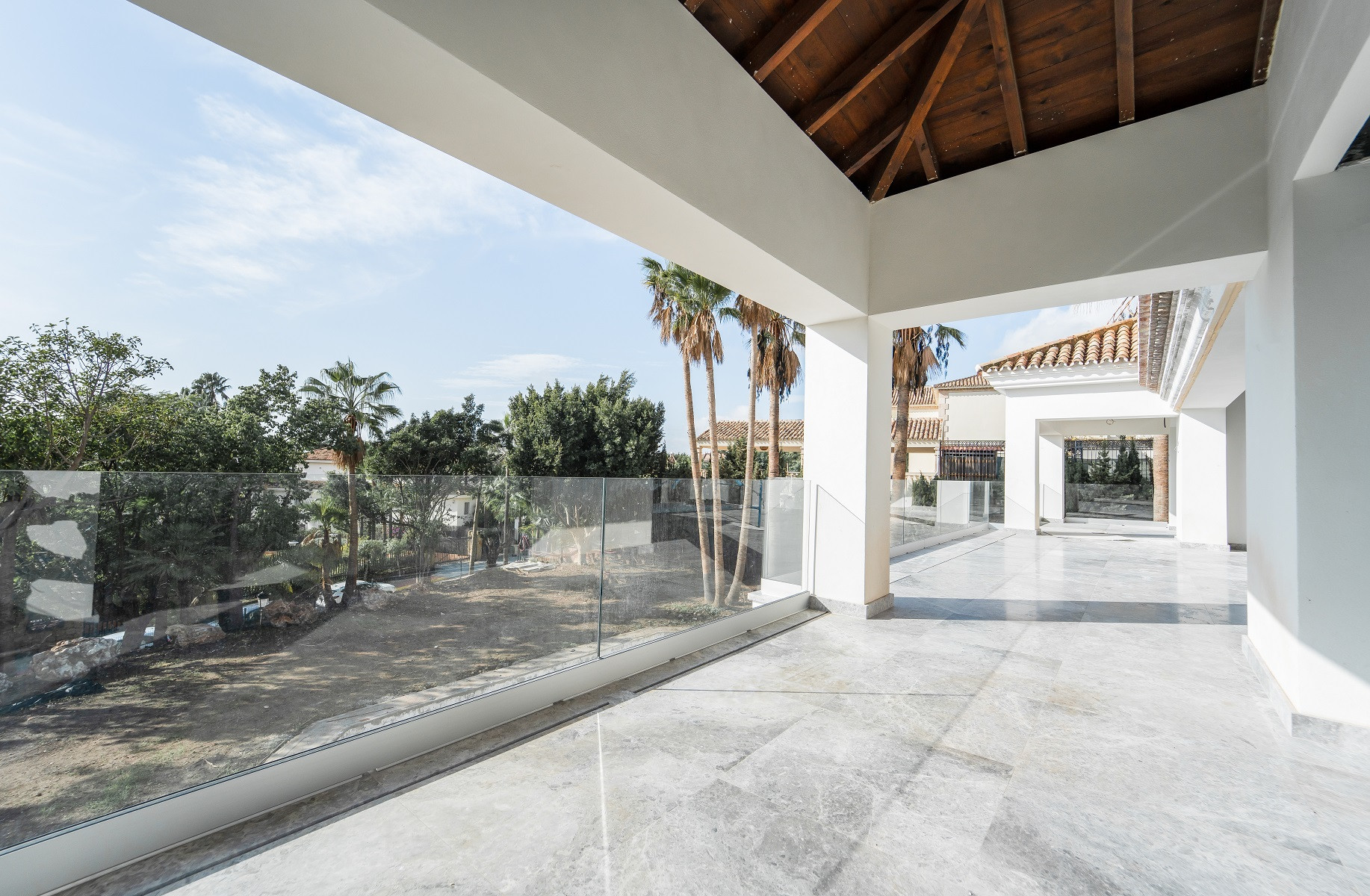 Villa for sale in Marbella - Golden Mile and Nagüeles 16