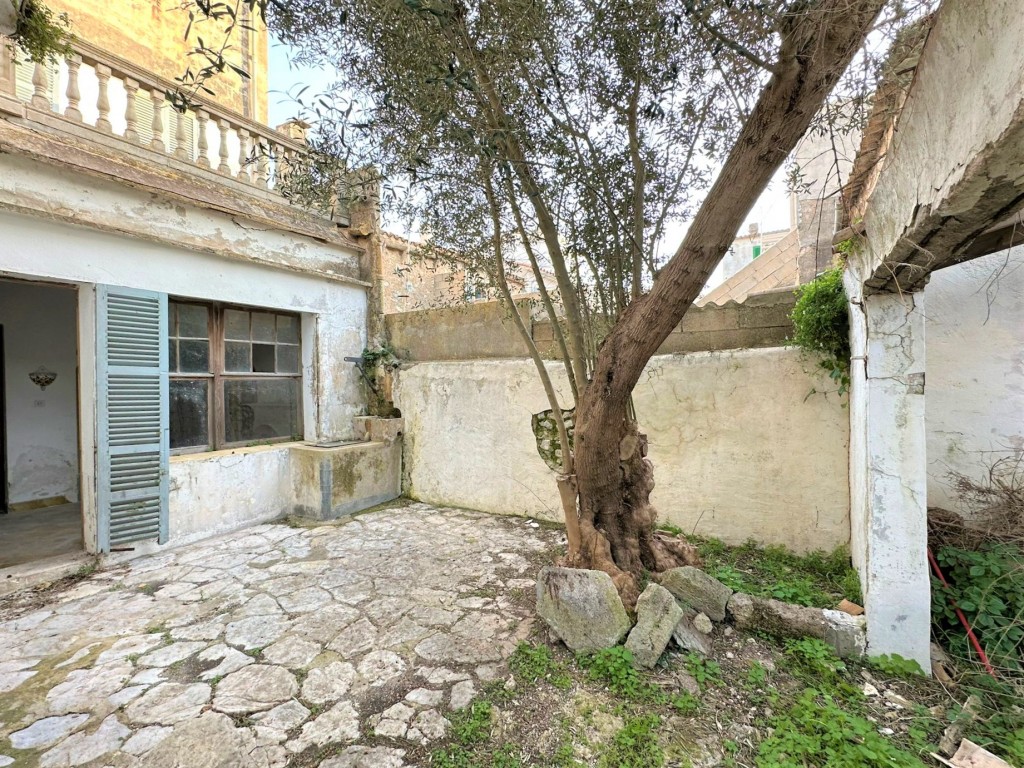 Townhouse for sale in Mallorca East 6