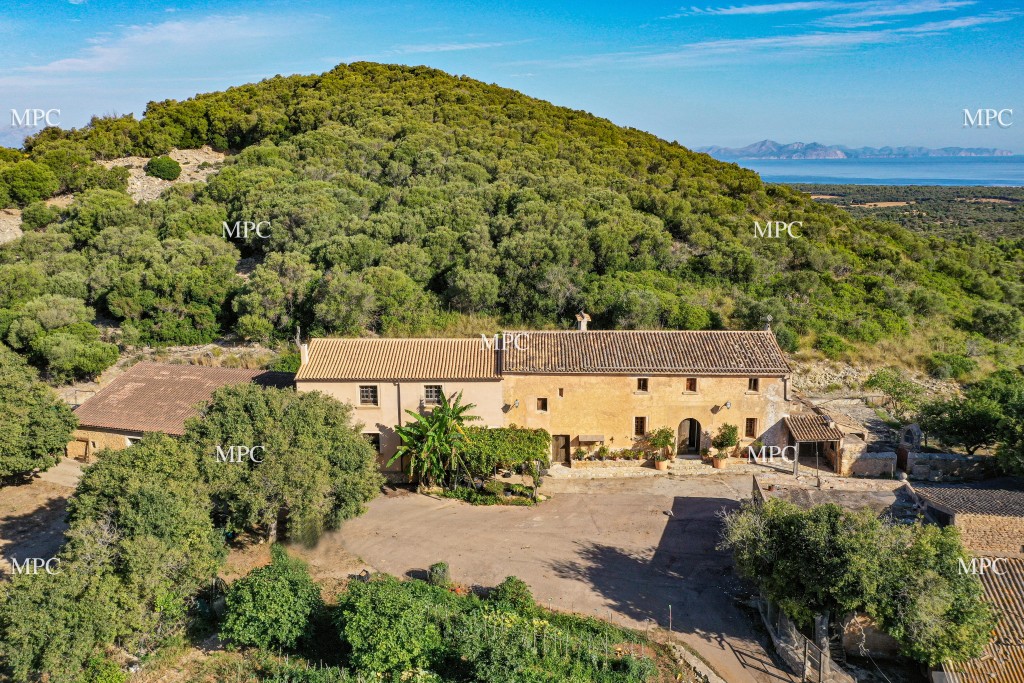 Countryhome for sale in Mallorca East 14