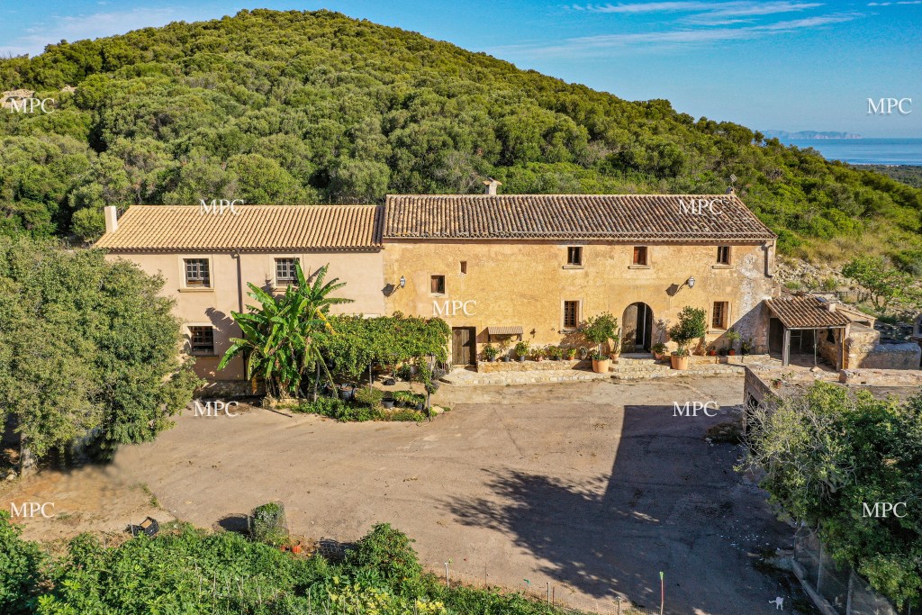 Countryhome for sale in Mallorca East 2