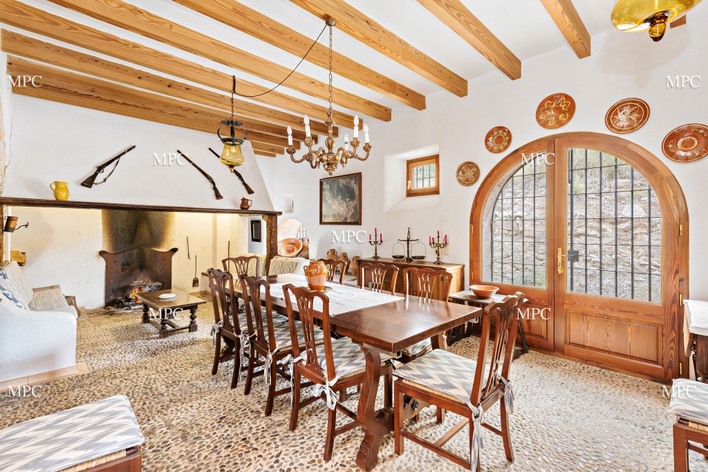 Countryhome for sale in Mallorca East 5