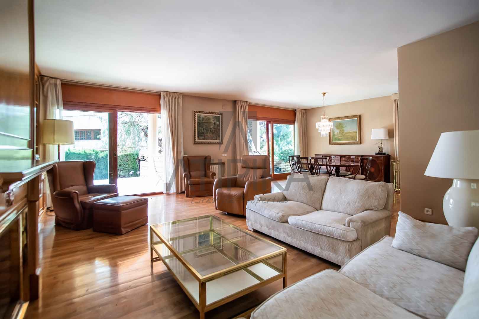 Villa à vendre à Castelldefels and Baix Llobregat 2