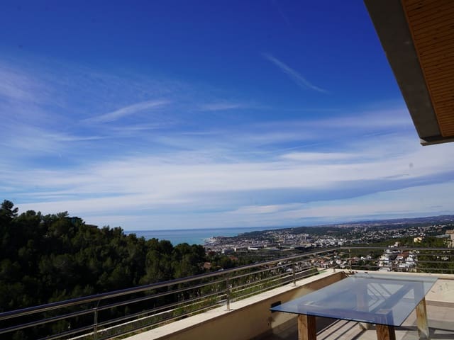 Villa à vendre à Castelldefels and Baix Llobregat 9