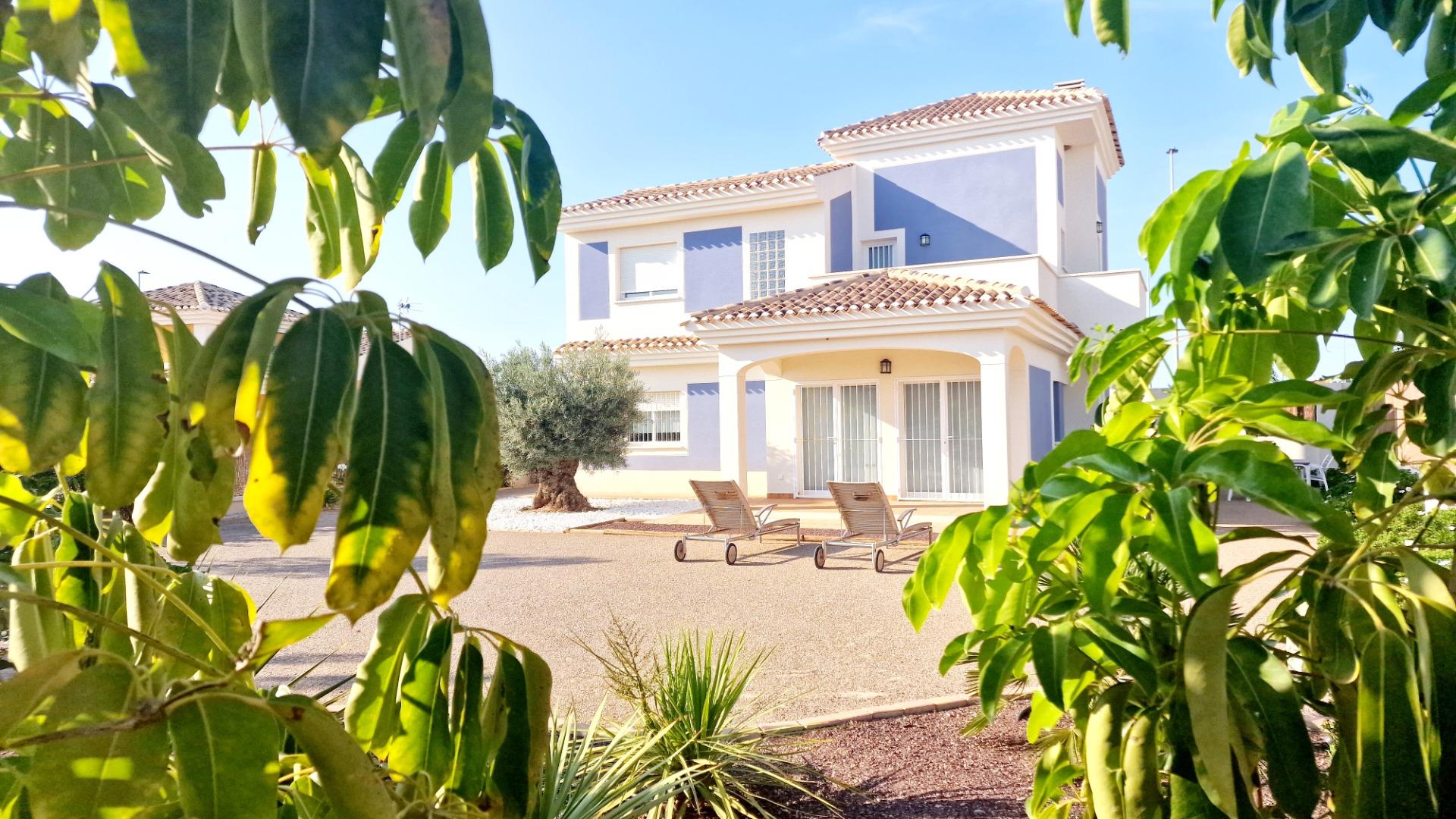 Villa te koop in Lorca 19