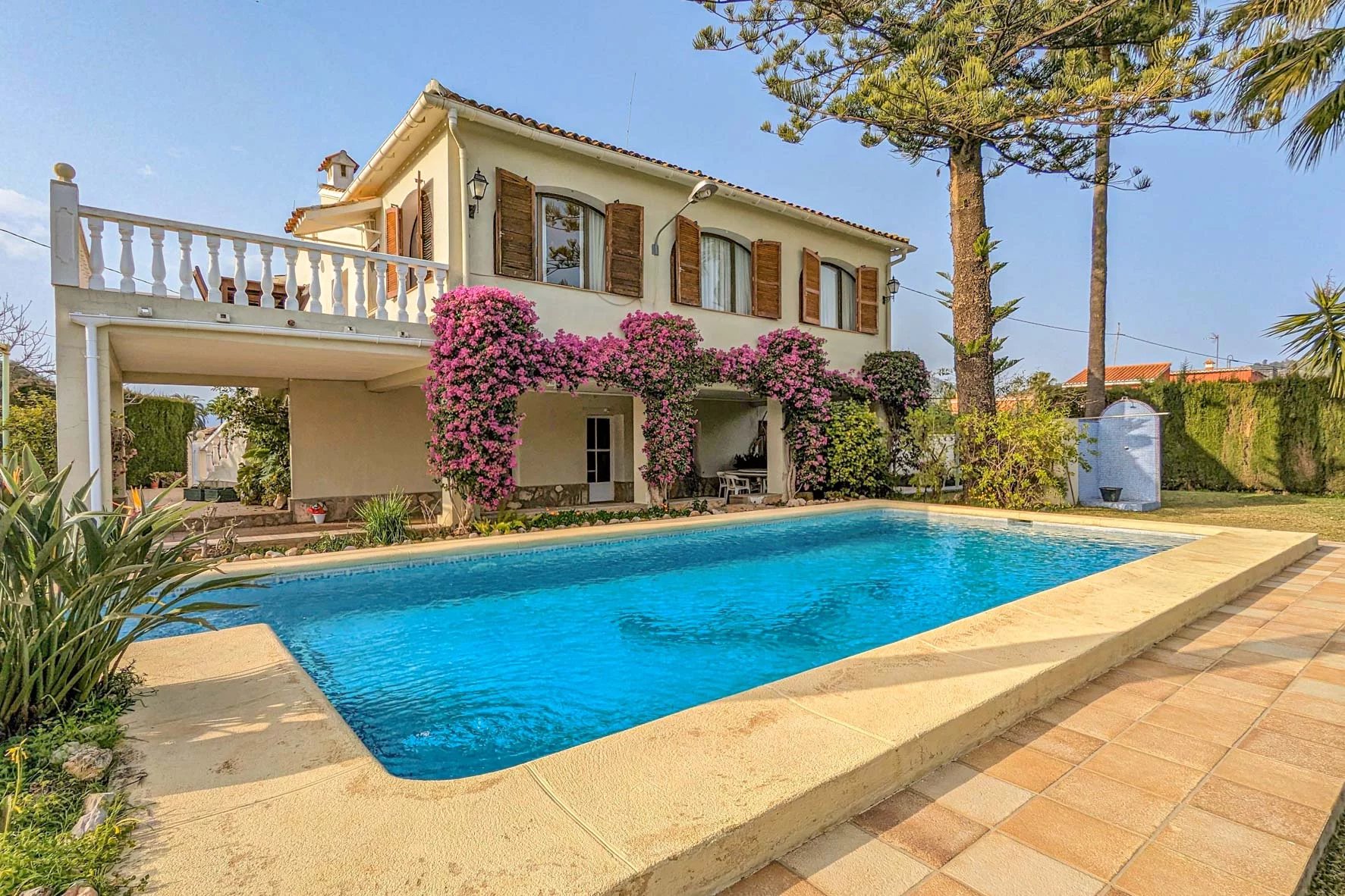 Villa à vendre à Alicante 1