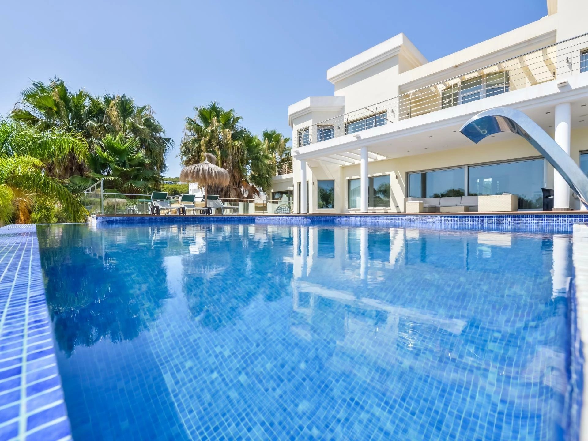 Villa for sale in Alicante 24