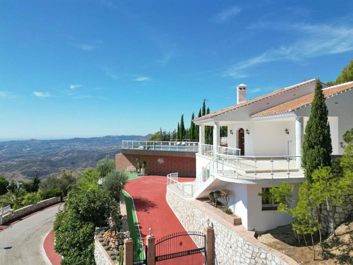 Villa te koop in Málaga 13